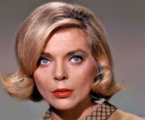 barbara bain pics